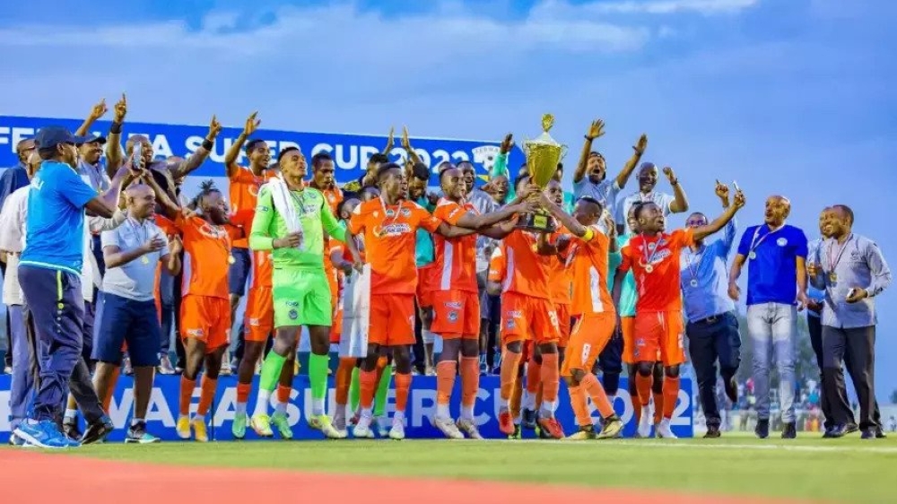 AS Kigali players anad staff celebrate the victory after winning Super Cup 2022 title on Sunday at Kigali Stadium. Head Coach Andre Casa Mbungo says his side’s major target in the season is to win the Rwanda premier league. / File