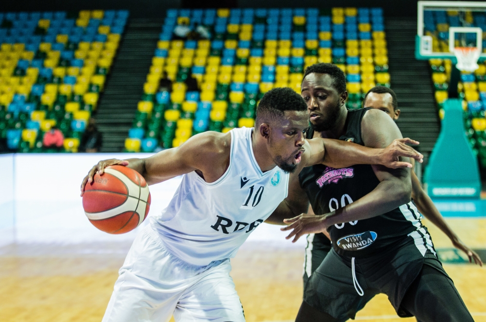 APR Basketball team during a past league game against Patriots. The Army side team have turned attention to preparing for the semi-finals of this year’s playoffs. Photo: Dan Nsengiyumva.