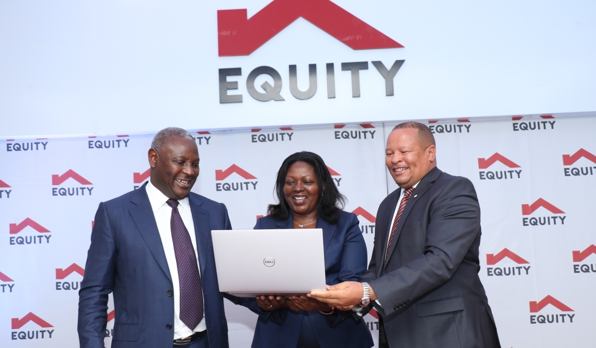 Equity Group Managing Director and CEO, Dr. James Mwangi (left) Group Executive Director, Mary Wamae (centre) and Equity Bank Kenya Managing Director, Gerald Warui (right), discuss the 2022 Half Year performance during the Group Investor Briefing.