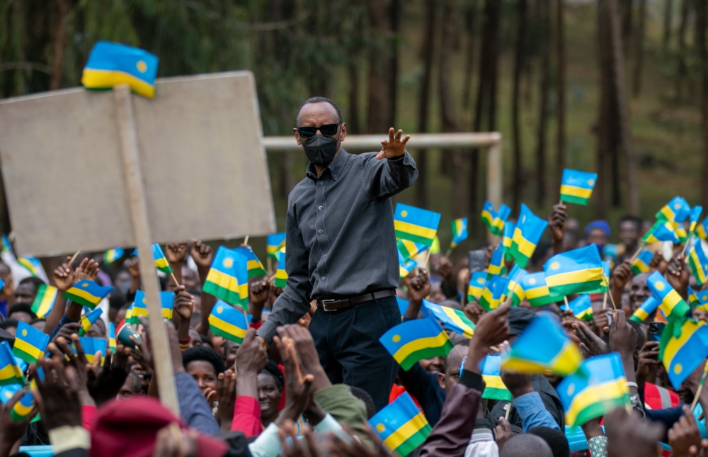 President Kagame during Citizen Outreach campaign in Nyamasheke District. / Photo by Olivier Mugwiza