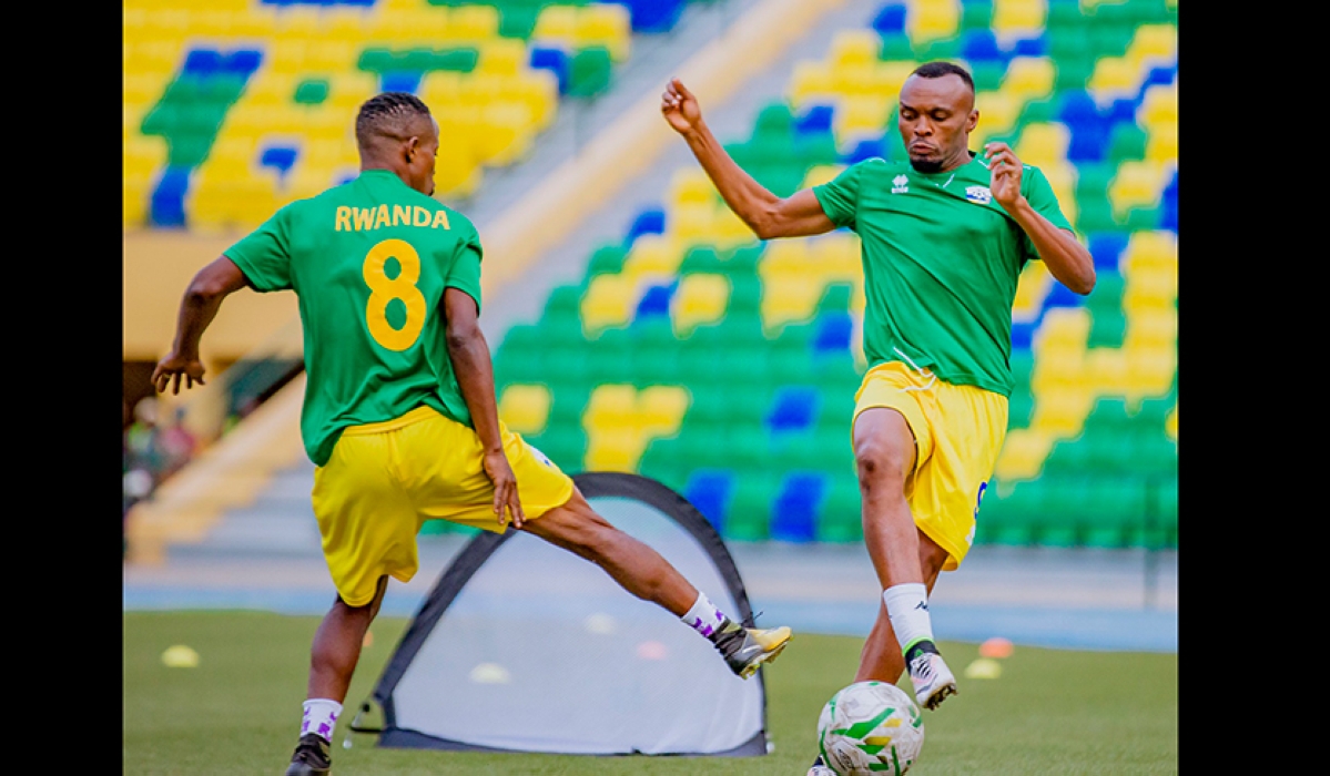 Jacques Tuyisenge and Haruna Niyonzima during a training session at Huye Stadium on August 28. The two veteran players will be key when Rwanda takes on Ethiopia on Saturday in Huye District. Photo: Courtesy.