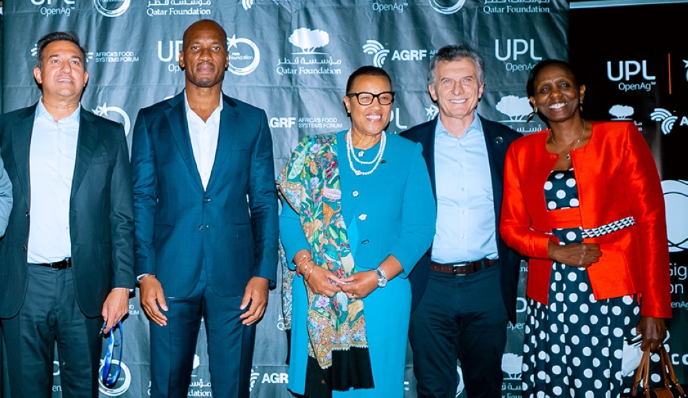 The Commonwealth Secretary-General, Patricia Scotland (3rd right), with [from left to right] Jai Shroff, the Chief Executive of UPL Ltd, a global provider of sustainable agriculture solutions; Didier Drogba, Chelsea FC legendary striker; Mauricio Macri, the Chairman of FIFA Foundation; and Agnes Kalibata, the president of the Alliance for Green Revolution in Africa, grace the launch of the carbon farming project  in Africa during the 12th annual summit of the Africa Green Revolution Forum in Kigali on September 6. 
Photo: Courtesy.