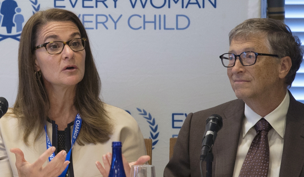 Melinda Gates and her husband, Microsoft co-founder Bill Gates, co-founders of Bill & Melinda Gates Foundation, attend a United Nations&#039; Every Woman, Every Child news conference in New York September 24, 2015. REUTERS/Pearl Gabel