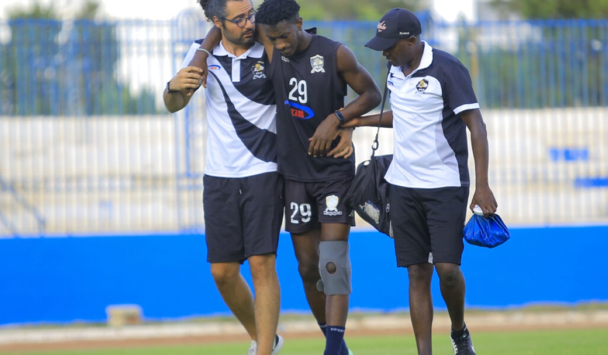 Yves Mugunga(C) was taken off after he picked up an injury during APR&#039;s last training sessions on Saturday, September 17, in Monastir-Photo APR FC.