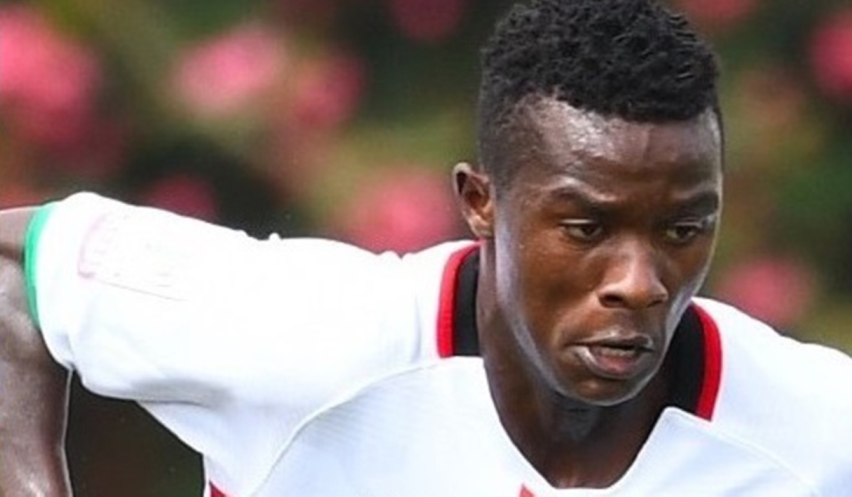 Left-Back Emmanuel Imanishimwe was resolute in defense as AS FAR Rabat went away to beat Remo Stars 1-0 in Nigeria. Net photo.