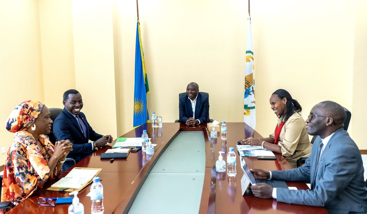 Prime Minister Ngirente meets Jonathan Nzayikorera, Executive Director for the Eastern Africa Constituency at African Development Bank  to discuss on areas of cooperation on October 7. Courtesy