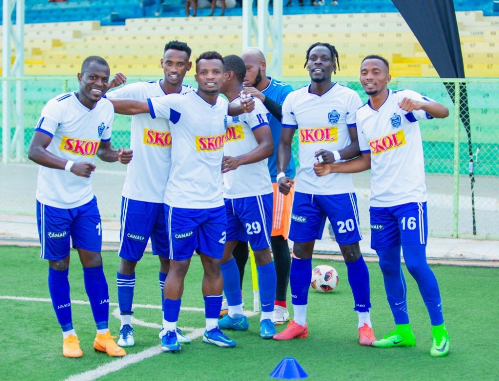 Rwayon Sports players celebrate the victory after beating Espoir FC 3-0 at Kigali stadium on Sunday , October 23.Courtesy