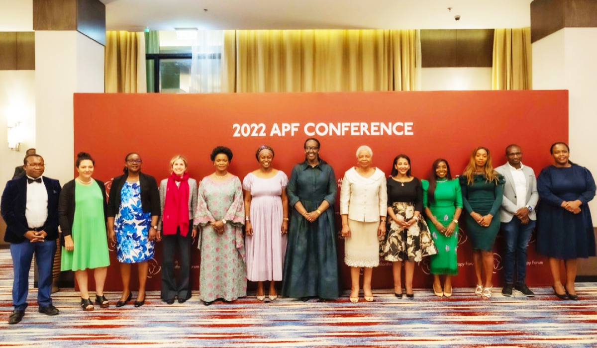 First Lady Jeannette Kagame  in a group photo with some delegates at the launch of the ‘Africa Gender Initiative’ on the sidelines of the African Philanthropic Forum 2022, in Kigali, on Monday, October 24