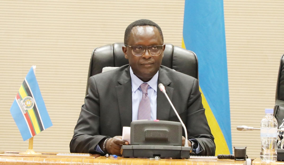 Martin Ngoga, Speaker of the East African
Legislative Assembly, chairs a plenary session in
Kigali on Tuesday, October 25. Photo: Courtesy.