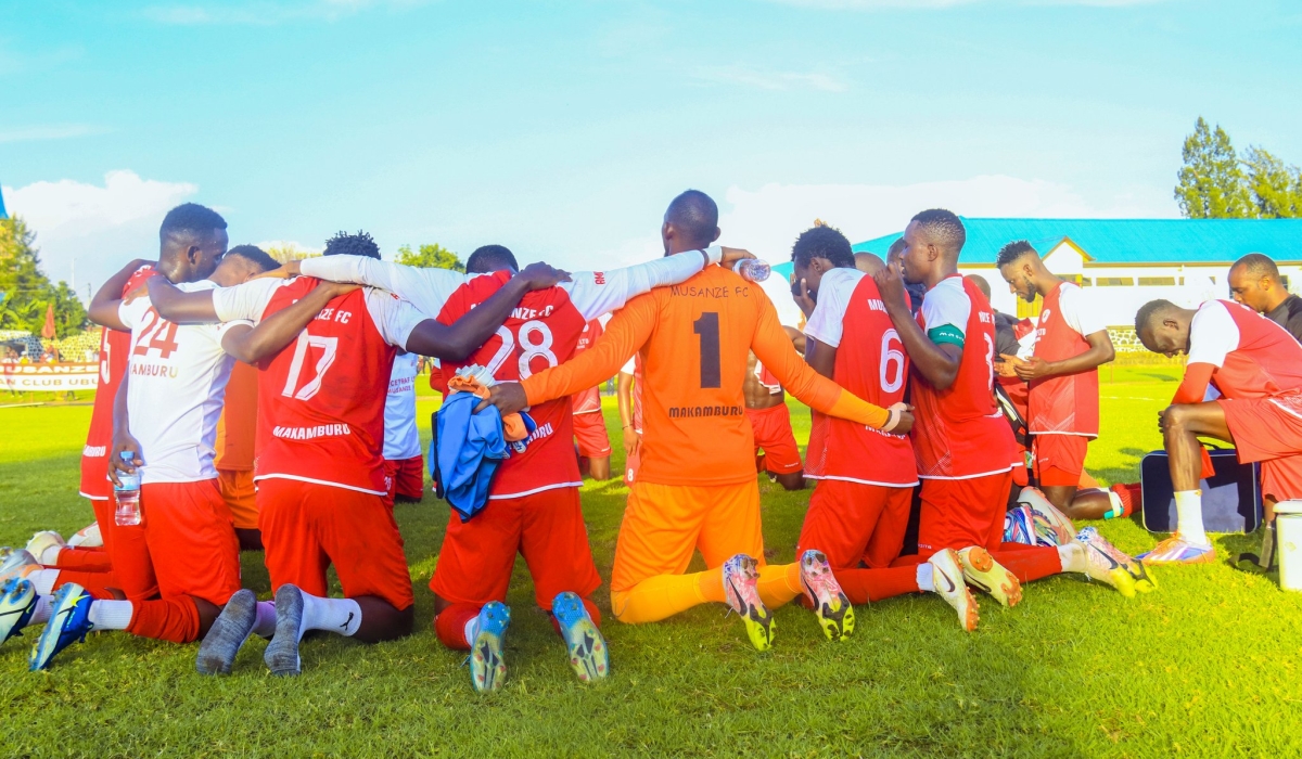 Musanze FC players during a joint prayer after a league match against Sunrise FC at Ubworoherane Stadium. Photo: Courtesy
