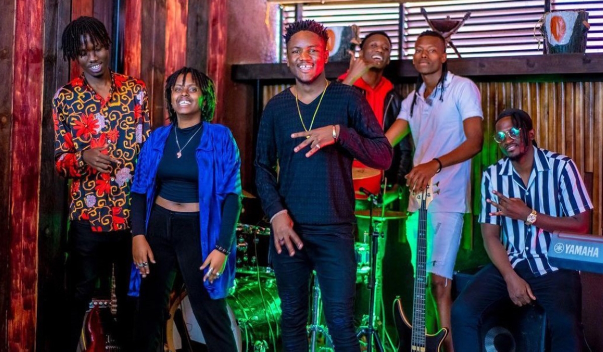 Symphony Band is set to re-unite with former member Ariel Wayz (second left) in ‘ Fantasy Music Concert.