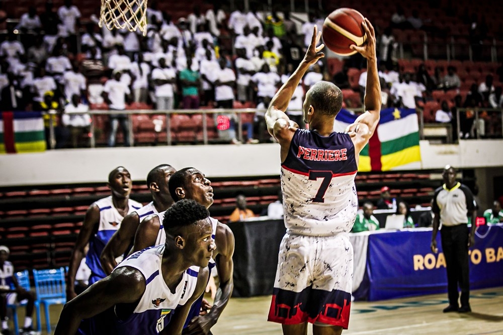 Kenneth Gasana with the ball during the warm-up exercises