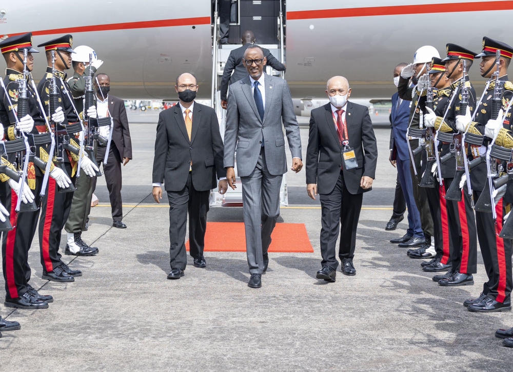 President Paul Kagame arrives in Bali to join world leaders for the  G20 summit in Indonesia, on Monday,  November 14. Photo by Village Urugwiro