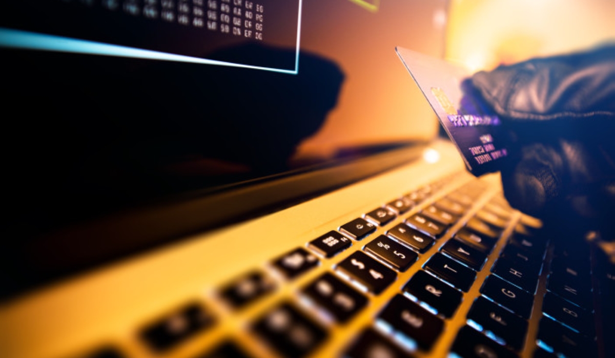 Blatantly asking a person to pay a certain amount to get hired is a red flag. Net photo.