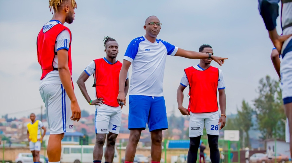 Rayon Sports head coach Francis Haringingo during a training session at Nzove ground. Rayon Sports will  face Musanze Fc.