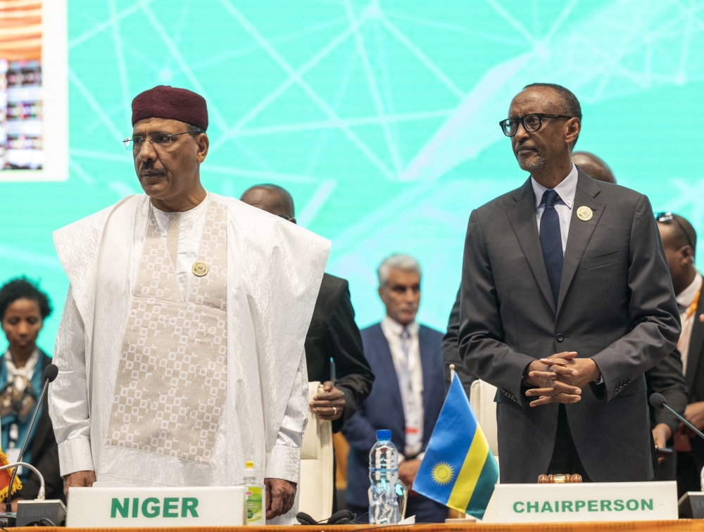 President Paul Kagame and President of Niger Mohamed Bazoum during  the opening ceremony of the 17th African Union Extraordinary Summit on Industrialisation and Economic Diversification, held in Niger, on November 25. Photo by Village Urugwiro
