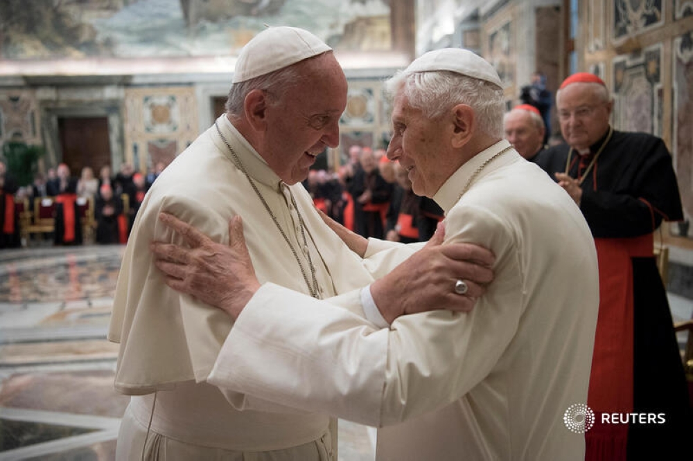 Pope Francis (L) with Pope Emeritus Benedict. Reuters photo