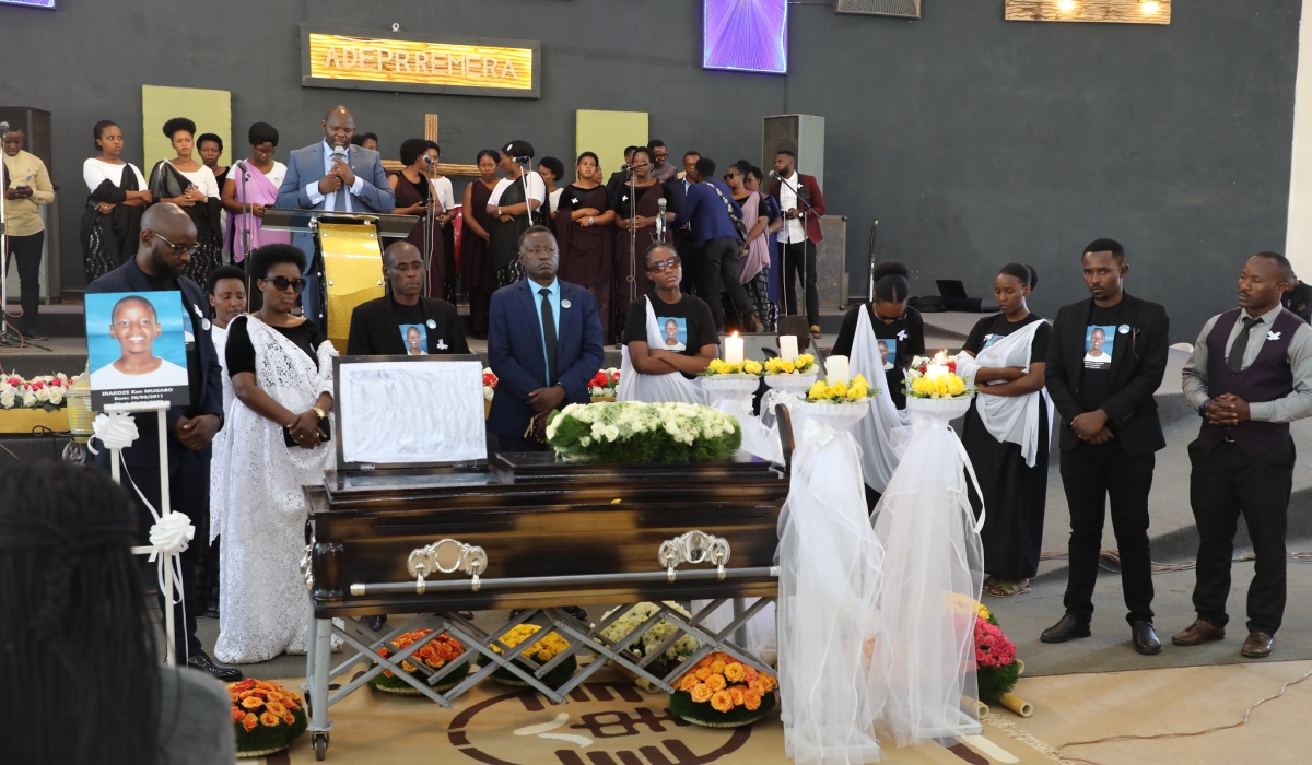The family of Late Ken Mugabo during a requiem mass to bid farewell to him at ADEPR Remera. All Photos by Craish Bahizi