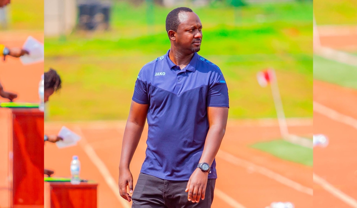 Police FC head coach Vincent Mashami during the game against Gorilla Fc at Muhanga Stadium on Friday. Mashami has fired a warning to rivals that his side has not given up on the title race. Courtesy