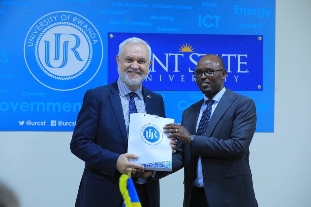 Kent State University and the University of Rwanda  officially inaugurated a centre in Rwanda and seeks to partner with UR to start different programs on Wednesday, January 25. Dan Gatsinzi