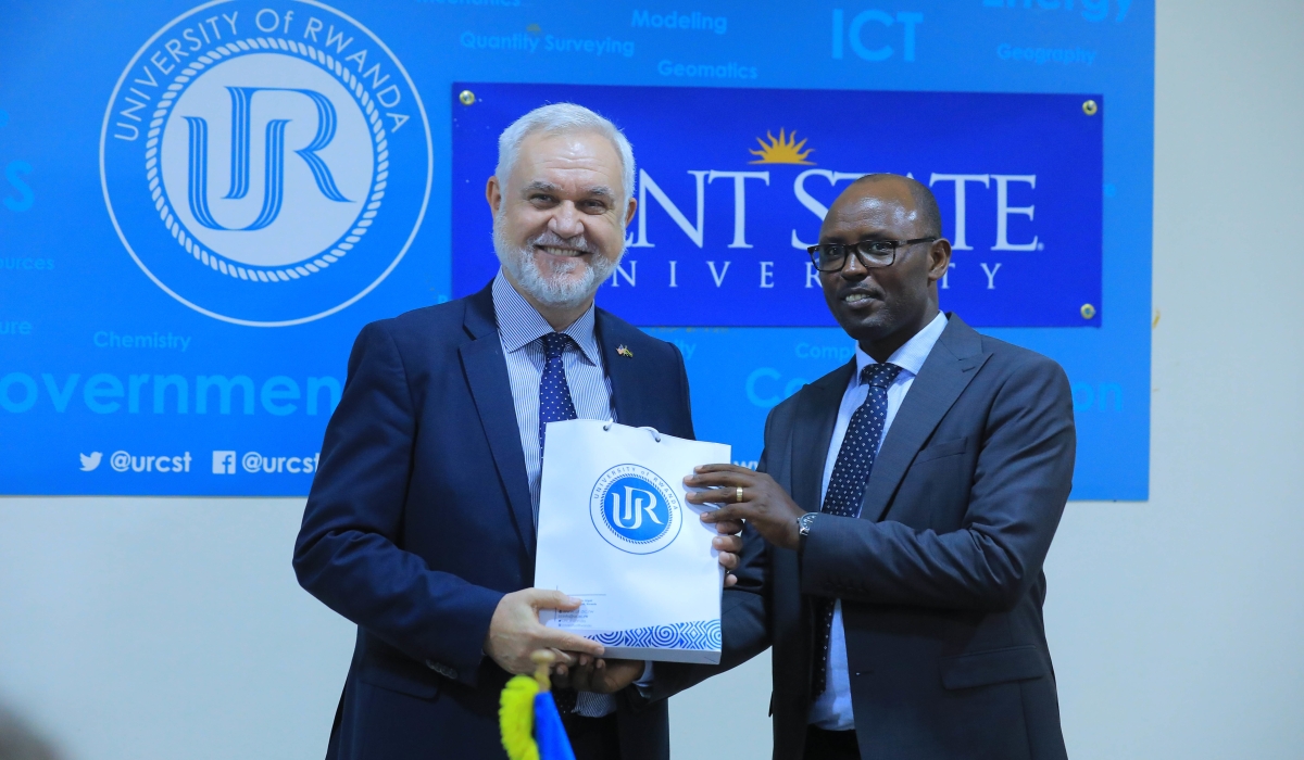 Kent State University and the University of Rwanda  officially inaugurated a centre in Rwanda and seeks to partner with UR to start different programs on Wednesday, January 25. Dan Gatsinzi