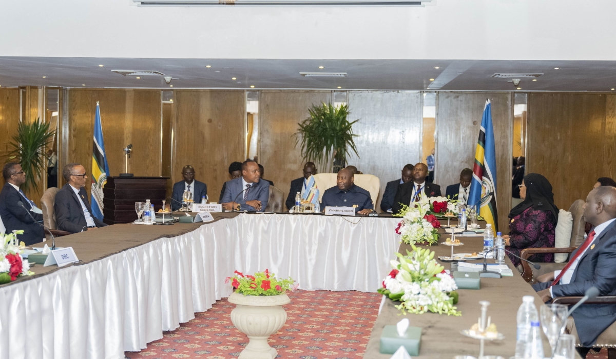 EAC Heads of States at High Level Consultative Meeting on Eastern DRC,in  Sharm El-Sheikh, on November 7, 2022 . They will meet  in Bujumbura, Burundi,on February 4, to evaluate the security situation in DR Congo. Courtesy