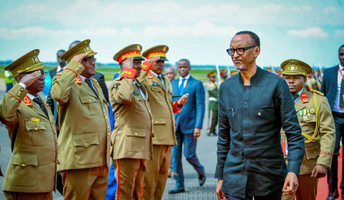 President Paul Kagame of Rwanda arriving at Melchior Ndadaye International Airport in Bujumbura to participate in the 20th Extra-Ordinary EAC Summit on Saturday, February 4. All pictures by Ntare Rushatsi House. 