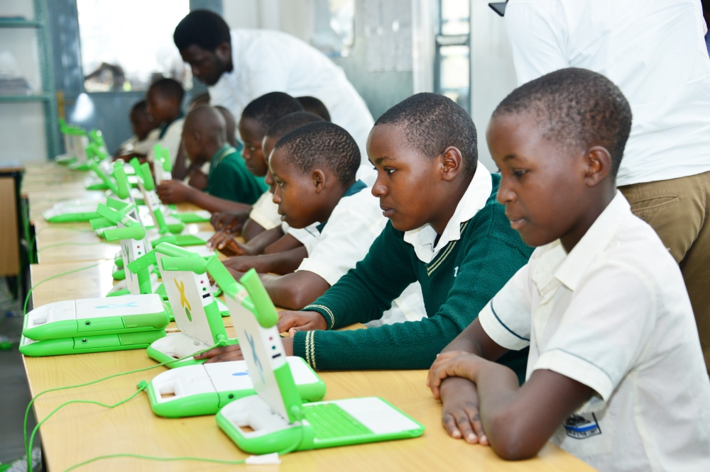 Pupils during an IT class with some computers distributed during one laptop per child programme in Mageragere.Schools are among Rwandan institutions given priority to benefit from the satellite-bas (1)