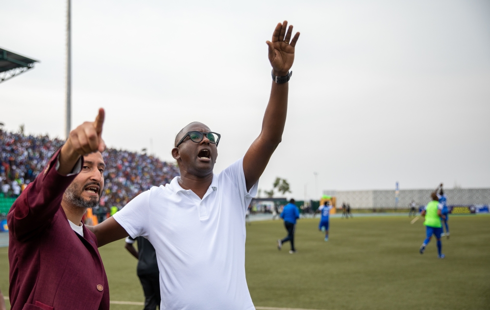 APR head coach Ben Moussa and Rayon Sports&#039;s Haringingo during a 1-0 defeat at the hands of bitter rivals Rayon Sports during a Rwanda Premier League derby on Sunday at Huye Stadium. Olivier Mugwiza