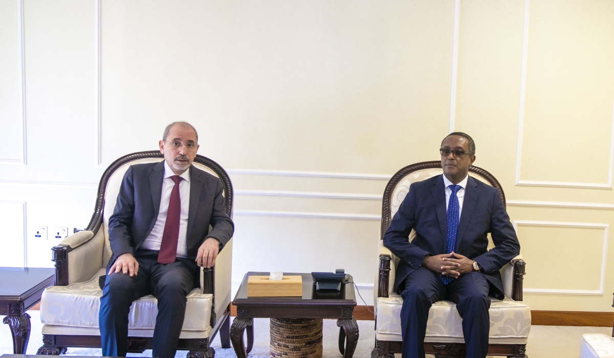 Ayman Safadi, the Deputy Prime Minister and Minister of Foreign Affairs and Expatriates of the Kingdom of Jordan meets Minister Vincent Biruta after his arrival at the airport on Tuesday, February 21