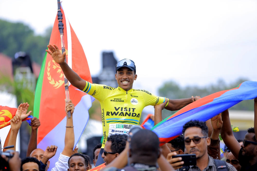 Tour du Rwanda 2023 champion, the Eritrean rider  Henok Mulueberhan with nationals while celebrating the victory on Sunday February 26 . Photo by Coucou Zayadaah