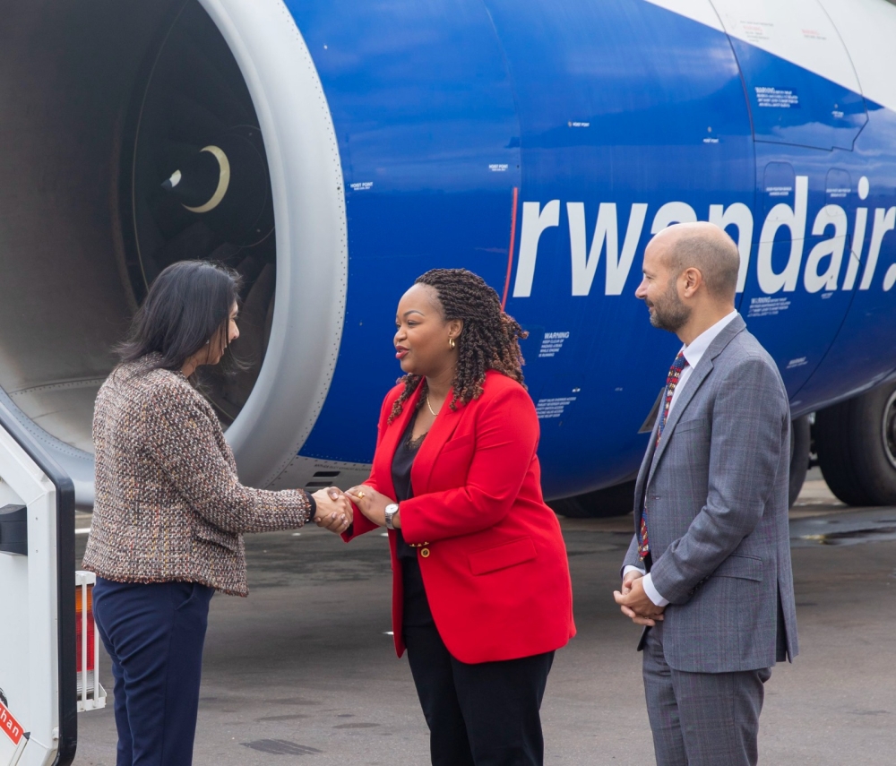 At Kigali International Airport, UK Home Secretary Suella Braverman was received by Ministry of Foreign Affairs Permanent Secretary Clementine Mukeka and UK High Commissioner Omar Daair. 