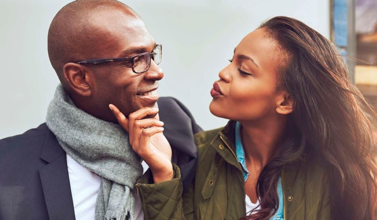 According to court papers, the female lawyer also used to refer to her colleague as “boy lollipop”. Net