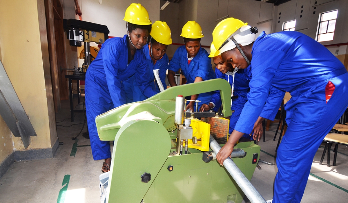Students-during-a-practical-exercise-at-Musanze-Polytechnique.-wanda&#039;s-Technical-and-Vocational-Education-and-Training-(TVET)-Board-has-signed-an-agreement-with-30-private-schools-to-improve-TVET-education-in-the-country.