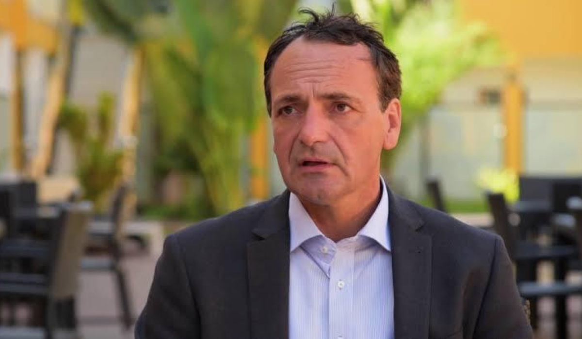 Ambassador Jan-Christian Gordon Kricke.