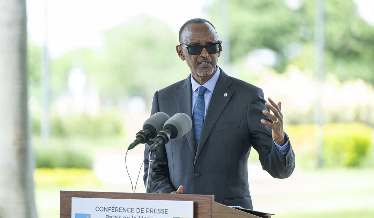 President Paul Kagame addressing press conference co-hosted by Benin&#039;s President during the two-day state visit in Cotonou on Saturday, April 15. Photo Village Urugwiro