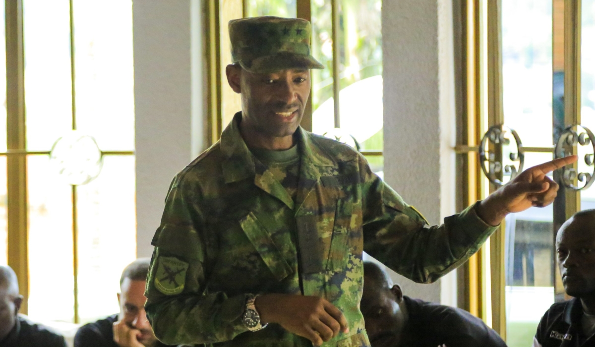 APR FC chairman Lt. Gen Mubarak Muganga speaks during the meeting with the team’s staff and players in Kigali on Monday, April 17. Photo: Courtesy.