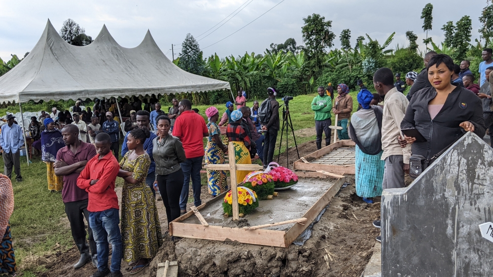 Hundreds of people attend the burial of the victims who were killed by landslides and floods of the Sebeya River in Rubavu District on May 4 Photo by Germain nsazimana