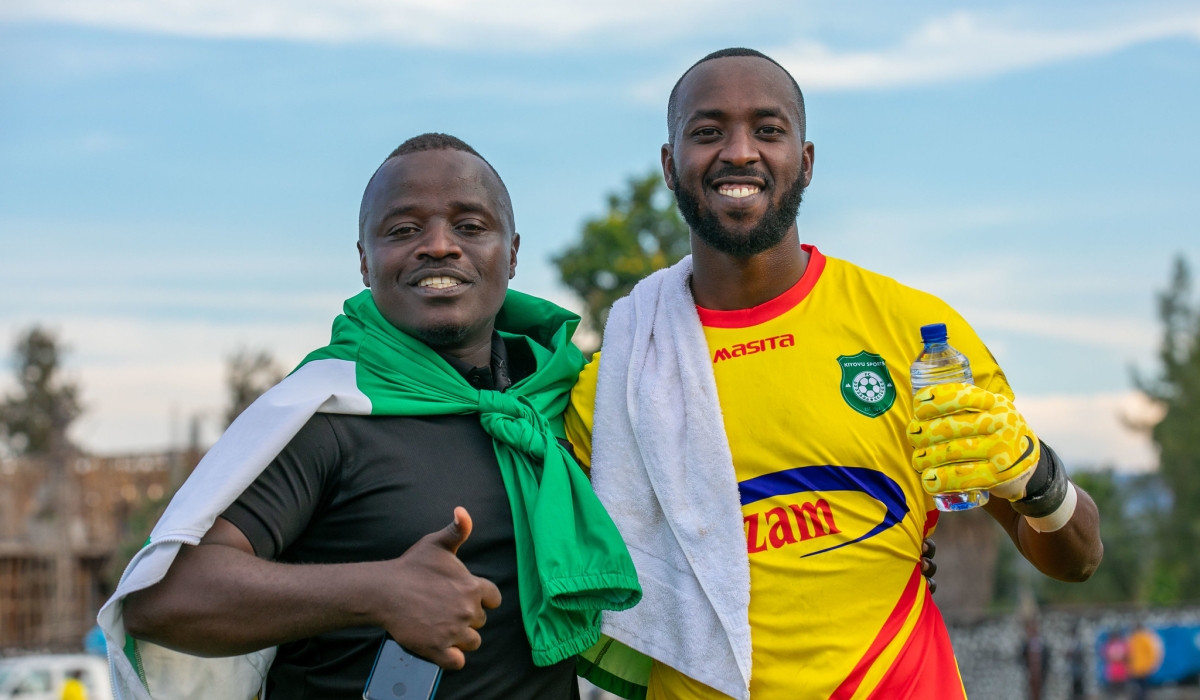 Kiyovu Sports skipper Yves Kimenyi celebrates a crucial win as the Green beat Musanze FC 1-0 to lead the league table on Sunday, May 7. Photo by Olivier Mugwiza