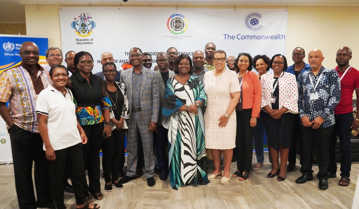 The Commonwealth Secretary-General, Patricia Scotland with delegates pose for a group photo  at the 13th Annual Commonwealth Regional Anti-Corruption Conference in Seychelles. Courtesy