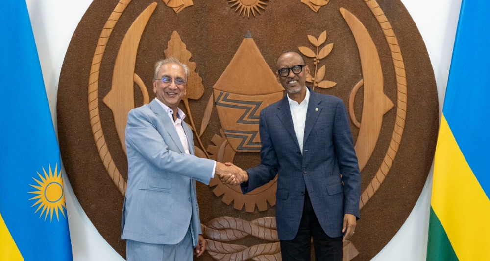 President Paul Kagame meets Lord Popat, UK Trade Envoy at Village Urugwiro in Kigali on May 13. Photo by Village Urugwiro