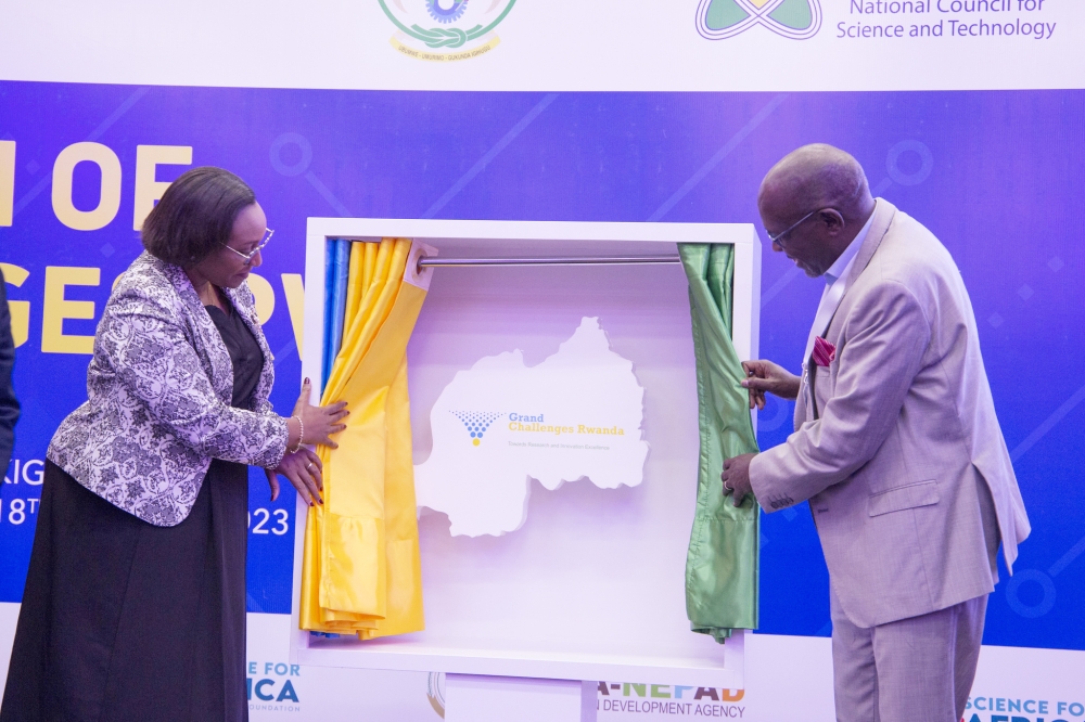 Valentine Uwamariya, the Minister of Education and Thomas Kariuki, the Executive Director of the SFA Foundation launch of Grand Challenges Rwanda in Kigali on May 18. Photos by Emmanuel Dushimirimana