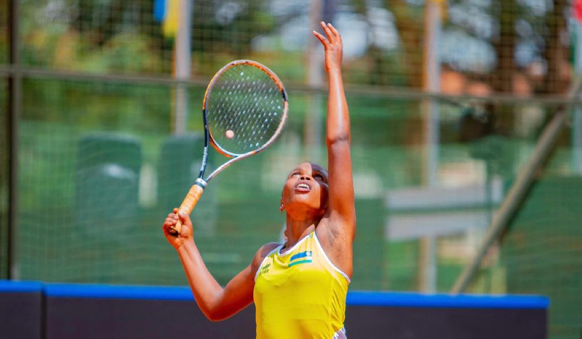 Mutuyimana in action during the game. She was also beaten on 2-0 (6-2 6-2) by Nankulange during Day 2 games of the tournament taking place at Kigali. Courtesy