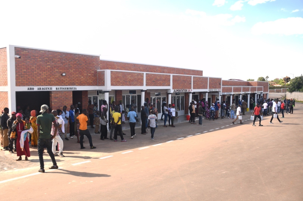 A view of the newly inaugurated Ngoma Taxis Park on Thursday, June 8. The inaugurated phase 1 of Ngoma bus park is Worth Rwf 750 million, the total cost is expected at moer than Rwf 1billion. Courtesy