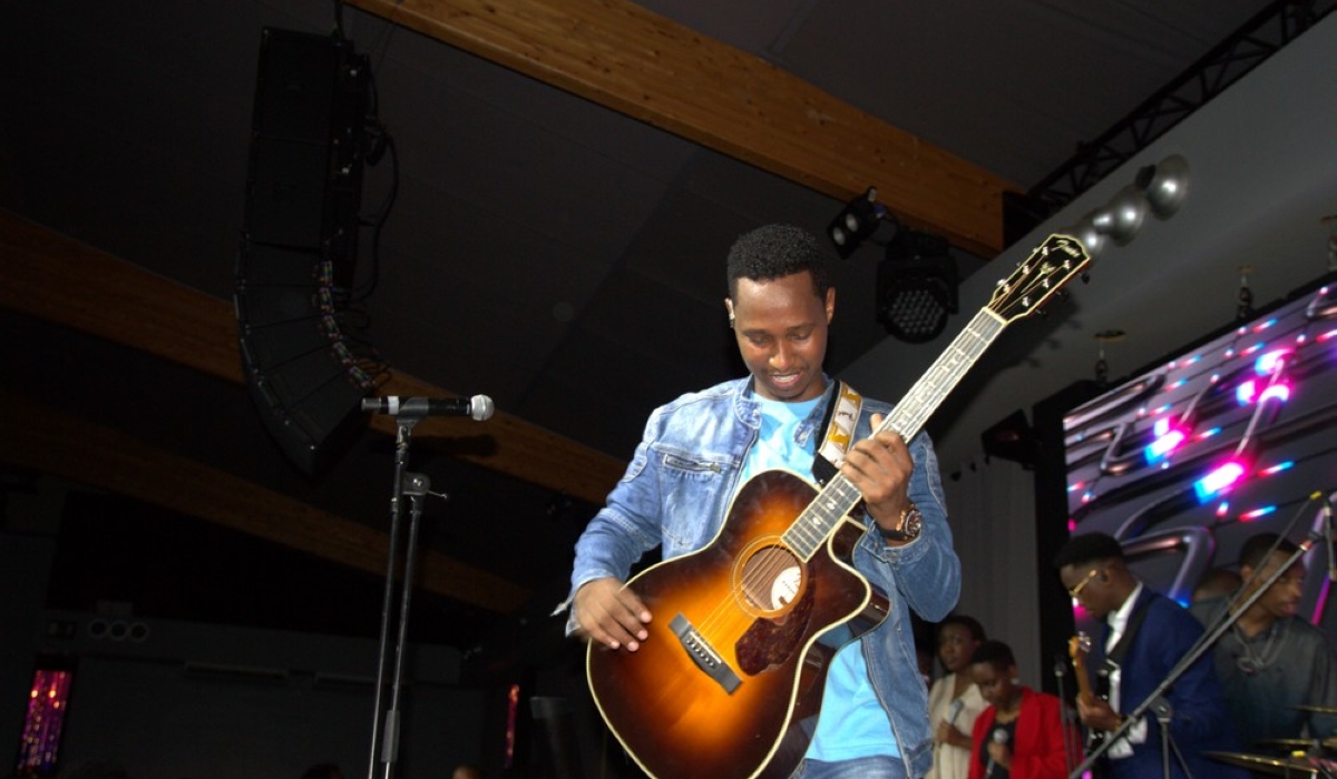 Israel Mbonyi. Photo by Igihe.com