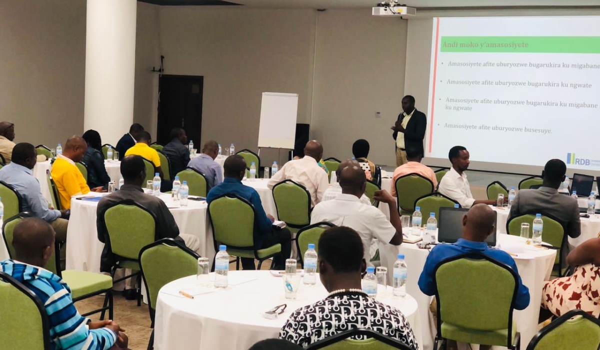 Participants follow a presentation during a workshop where RDB raises awareness on  all registered companies to adhere to compliance requirements set forth by Law N° 0072021. Courtesy
