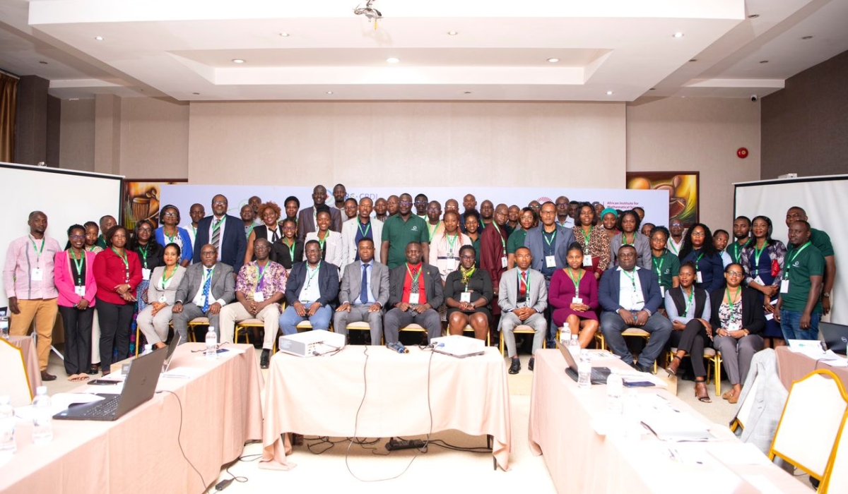 The workshop organized by AIMS gathered researchers from across Africa to discuss about climate change ,resilient development in Africa.