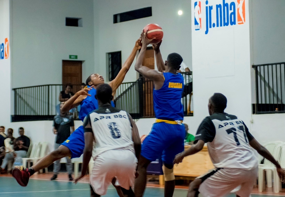 U16 national basketball team during a friendly game against Intare BBC. Rwandan starlets for the 2023 FIBA Africa U16 Championship will face Uganda on Wednesday, June 28. Courtesy