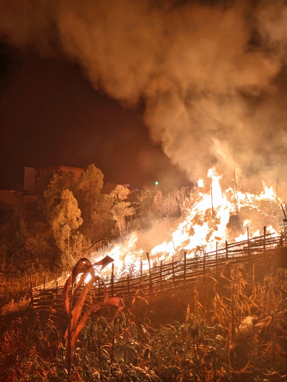 Kimironko based wood shop in flames. Cause of fire yet to be identified. PHOTO BY RHINOSBRUNO