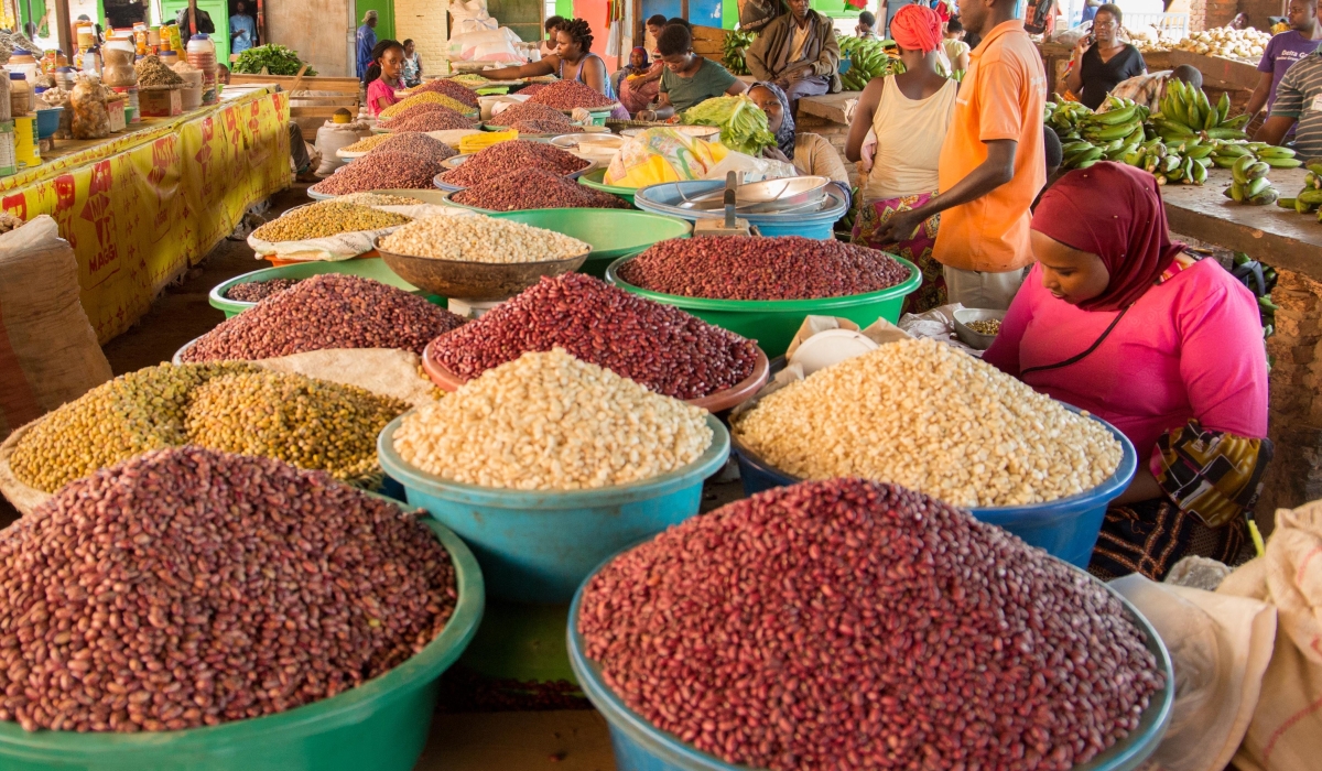 Foodstuff vendors at Kimisagara market in Nyarugenge District. Rwanda’s consumer prices increased by 13.7 per cent in June, at a decelerating pace from 14.1 per cent recorded in May.Craish Bahizi